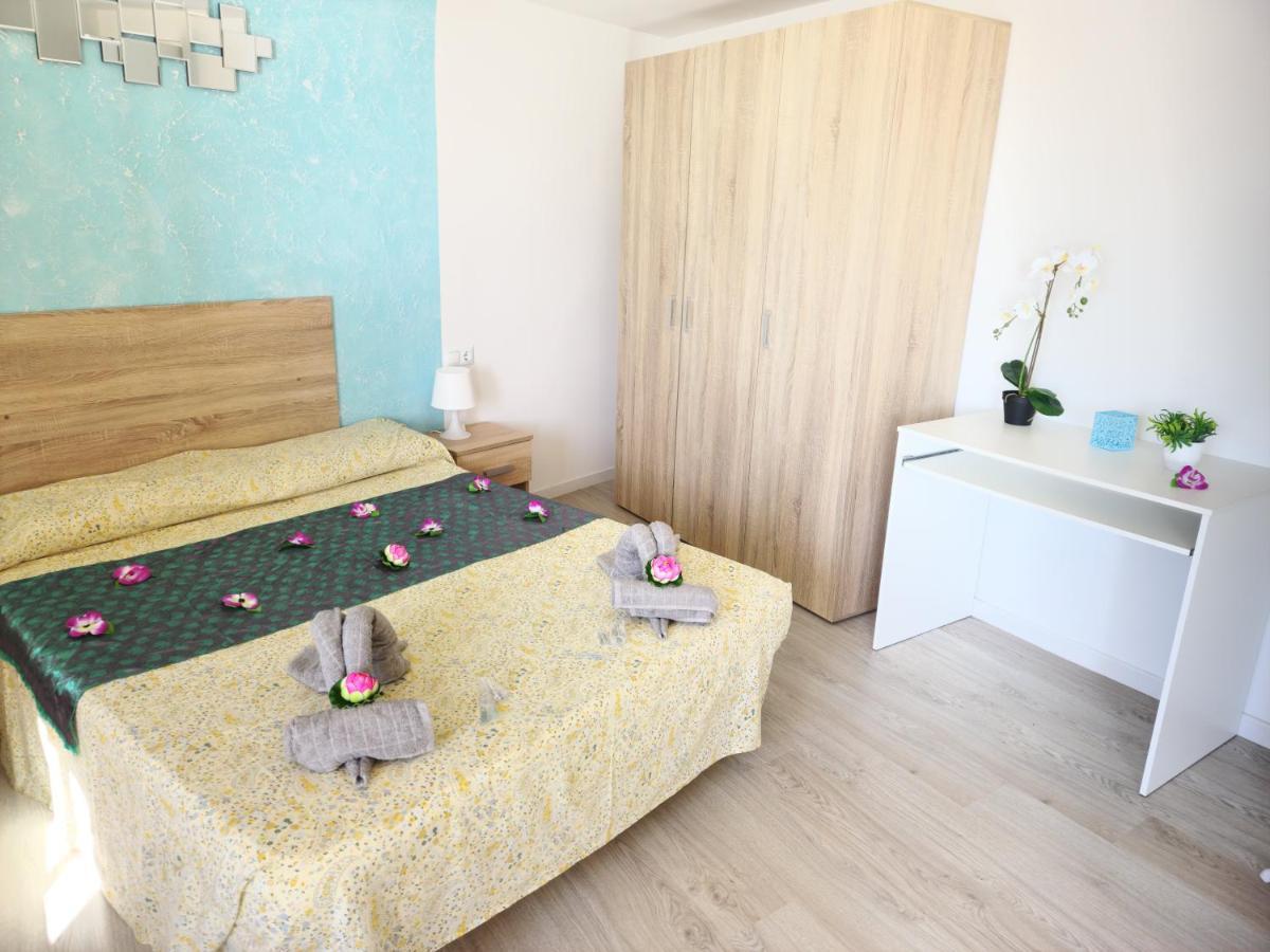 Daniel Beachfront, 2 Rooms Wifi Free Playa de las Americas  Exterior photo